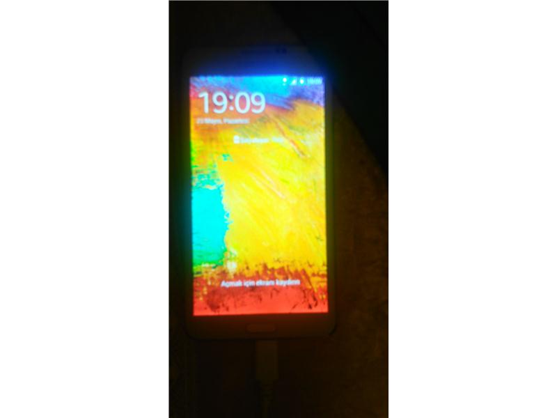 Note 3 orjinal nokta kadar çatlak var pc ile takas