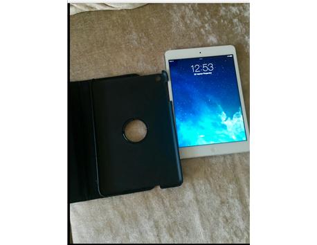 ipad mini retina 16 gb sarj makinasi ve kilifiyla birlikte
