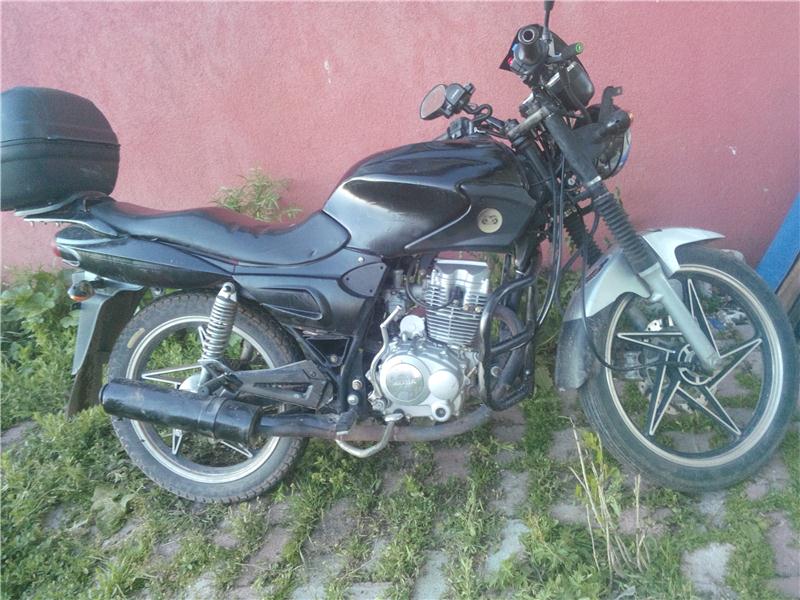 satılık ve tks lık üründür kuba 150 cita dır aslan gibi kükrer  pılaka yoktur 