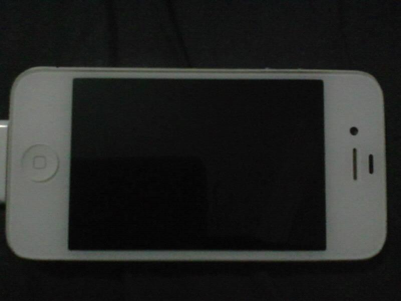 Takaslık Iphone 4S 16gb