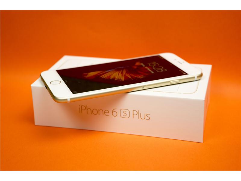 Unlocked Apple iPhone 6S Rose Gold