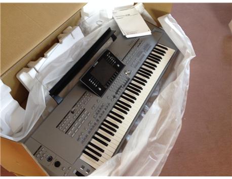 Tyros5 6-Key Arranger Workstation / Whatsapp : +32492068675