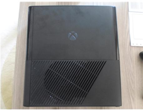 [SATILIK] VEYA [TAKASLIK] XBOX 360 E KASA