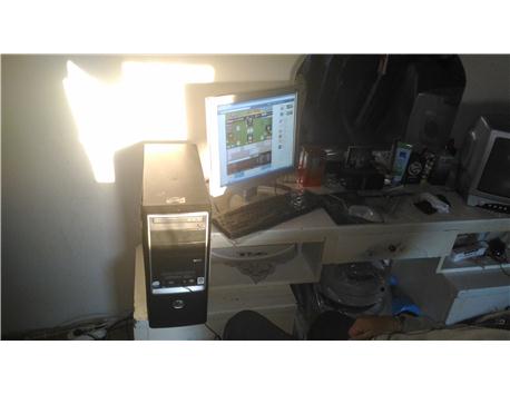 Laptopla takas olur. 