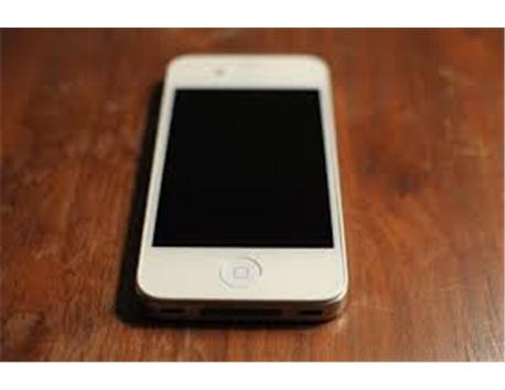 iphone 4  2.el sorunsuz 