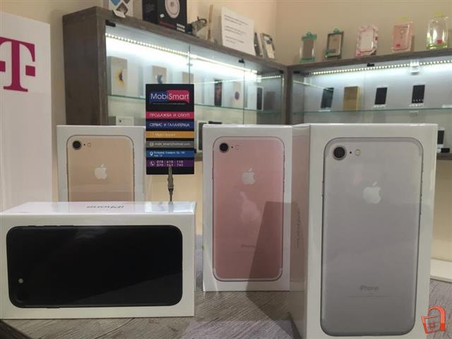Apple iphone 7 256gb Factory Unlocked smartphone.