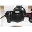 Canon EOS 7D Mark II dijital SLR fotoğraf makinesi.