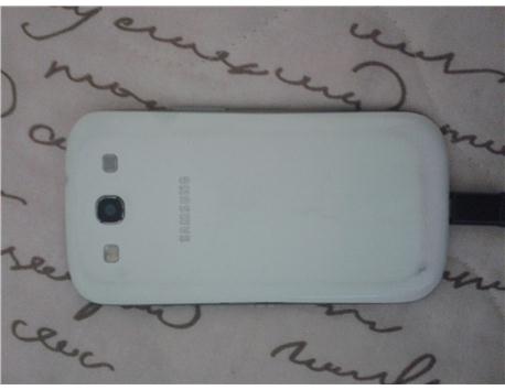 S3 TELEFON SAGLAM SADECE SAMSUNG YAZAN YERİNDE CATLAK VAR EKRANLA ALAKASI YOK  : ANA KART YENİ DEĞİŞTİ