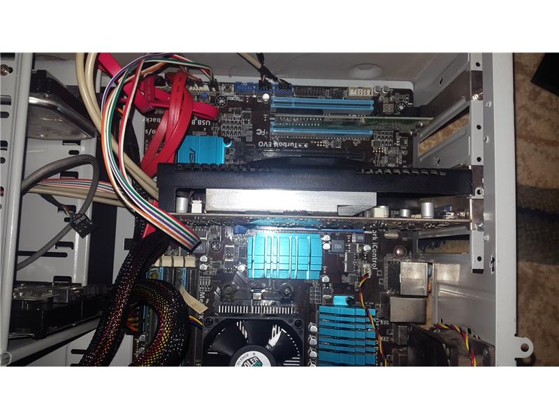 2 . El Bilgisayar Kasası AMD Athlon FX 3,5 GHz ve üstü 8 GB ram 250+500 GB HDD 1 gb ekran