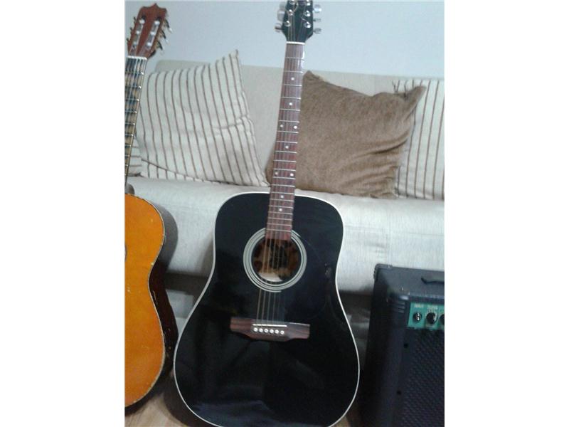 ELEKTRO GİTAR VE AMFİ 38 WATT