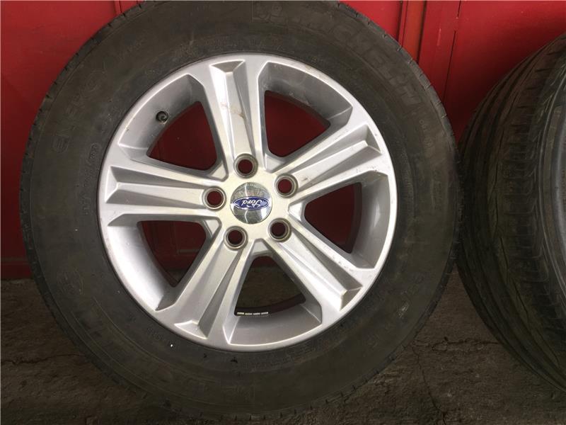 15 5x108  Ford jant 195/65r15 Mıchelın sıfır ayarında lastik