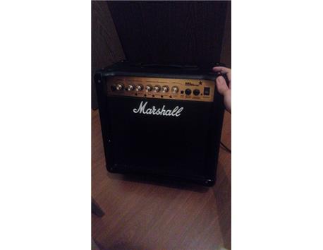 aciliyetden satılık makshall 250 v amfi 