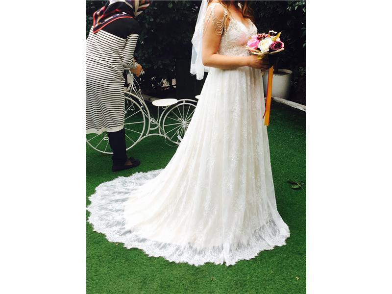 Satılık helen modeli gelinlik ipekyolu acill