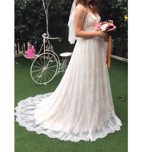 Satılık helen modeli gelinlik ipekyolu acill