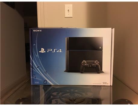 Sony PlayStation 4 Version 500GB Jet Black Console
