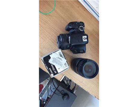 canon 600D SLR