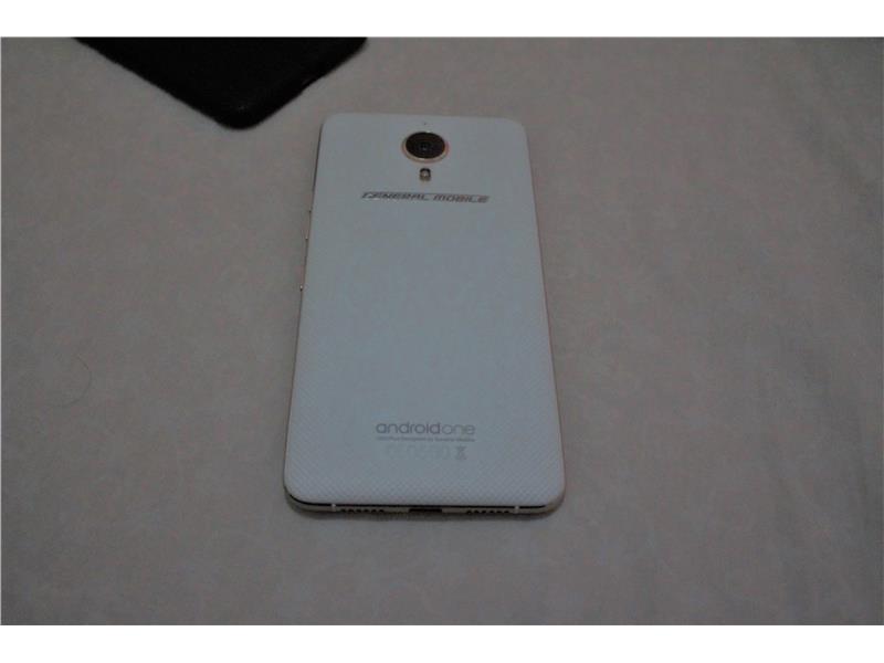 General Mobile 5 Plus 6 aylık garantili Gold.