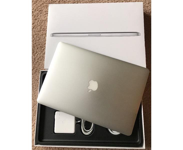 Apple Macbook Pro 15 "Retina Ekran: Whatsap numarası: +447452264959