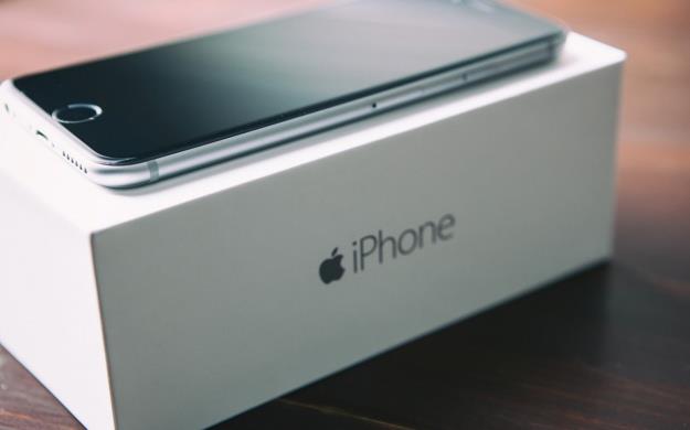Apple iPhone 7 / 7 Plus  And Samsung galaxy S8 Unlocked 