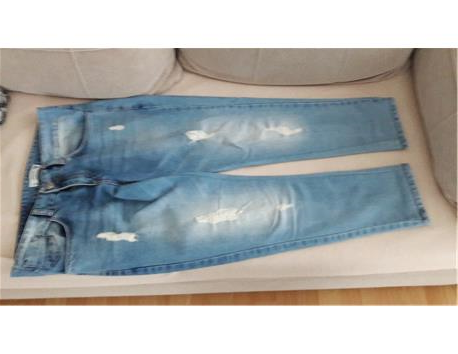 Kapalı Yırtmaçlı Pantolon 