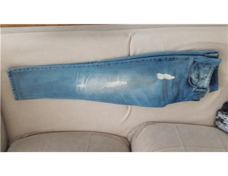 Kapalı Yırtmaçlı Pantolon 