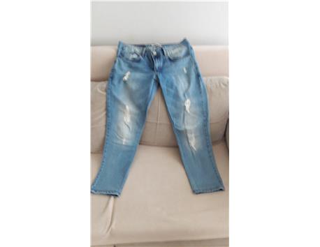 Kapalı Yırtmaçlı Pantolon 