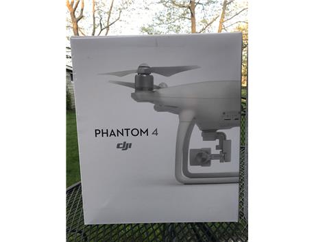 DJI Phantom 4 Quad Dual Traction Drone with 4K Gimbal-Stabilize 12MP Camera