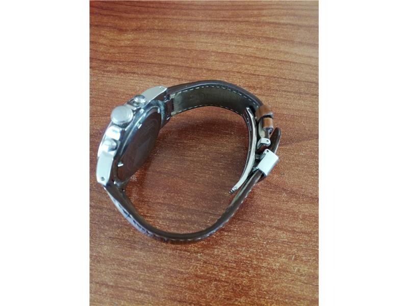 GUESS COLLECTİON