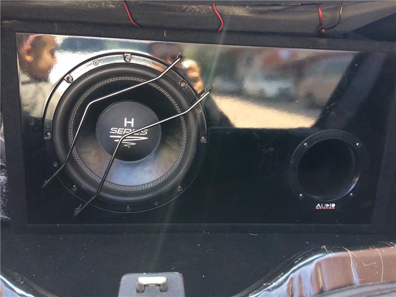 Audio system H12 1100 Watt rms bass