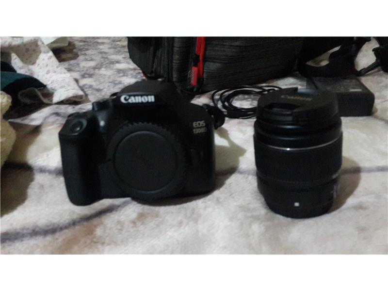 Sıfır ayarında 4 aylik makina canon 1300d