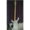 Cort t34 beyaz bas gitar