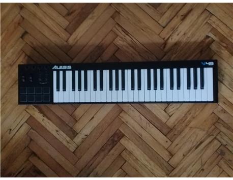 Alesis V49 MIDI Klavye - Temiz ve Hasarsız