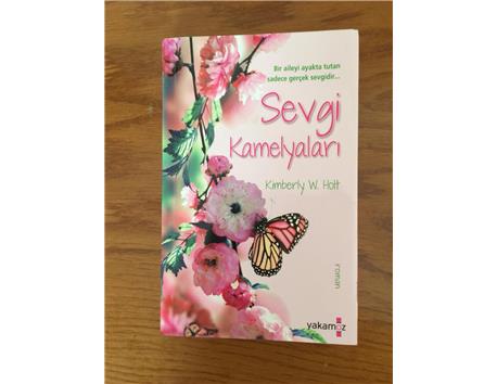 5 Adet Orijinal Kitap, Okuma Meraklıları İçin Kütüphanesinde Olması Gereken Eserler