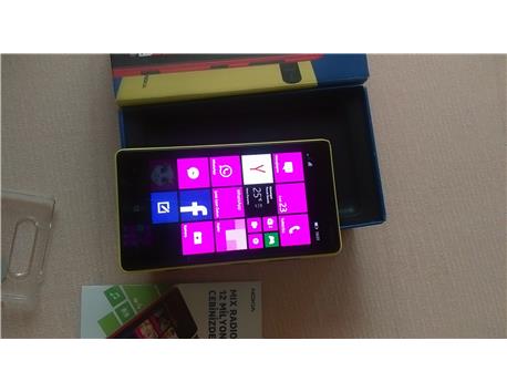 Temiz kutulu garantili nokia lumia 820