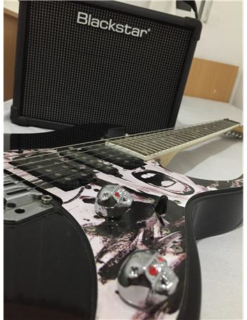 İbanez grg150p elektro gitar ve amfi