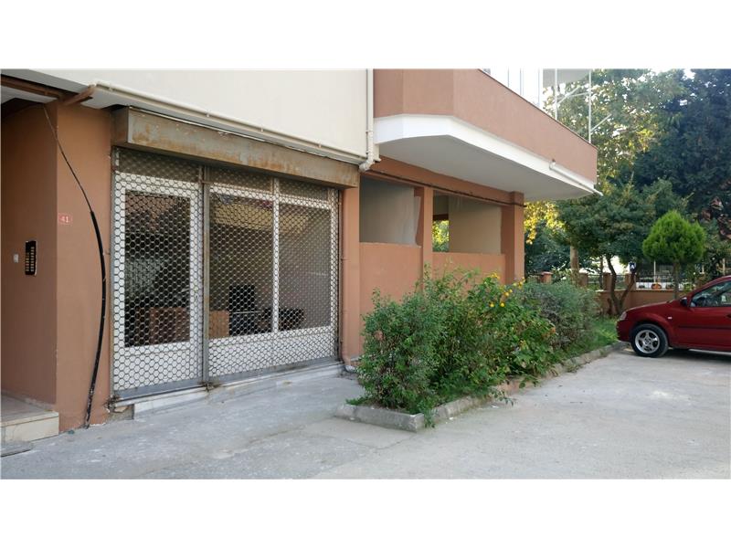 Araba takaslı-ofis-dükkan 55m2