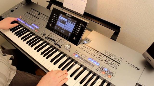 Yamaha Tyros5-76 - Arranger Workstation $2000 USD