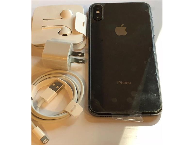 Apple iPhone XS Max 256GB Unlocked == $ 650