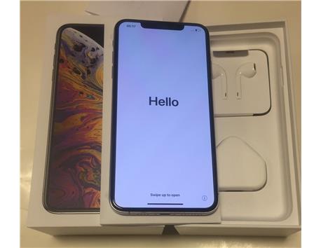 Apple iPhone XS Max 256GB Unlocked == $ 650