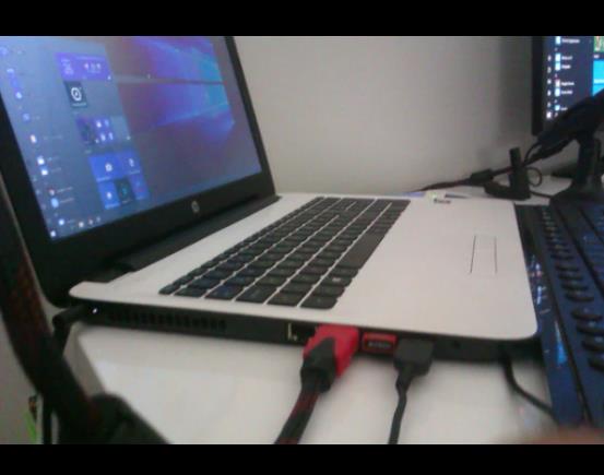 HP 15-AF102NT LAPTOP