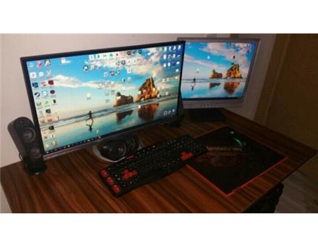 İ7 gaming kasa + 27 asus monitör + AOC 17  LCD