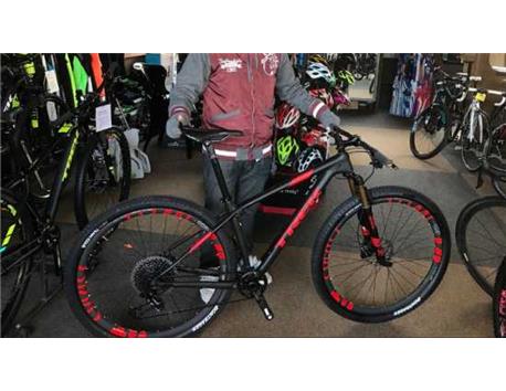 2019 Specialized Men´s Turbo Levo FSR Expert Carbon 6Fattie/29 