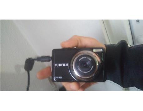 FUJIFILM DİJİTAL FOTOĞRAF MAKİNESİ