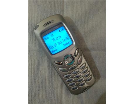 SAMSUNG N500 