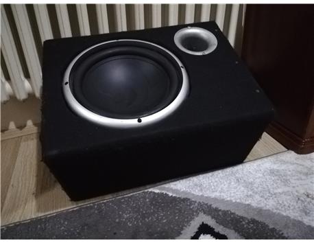 JBL 30 CM 1000Watt Subwoofer Camları titretir. 