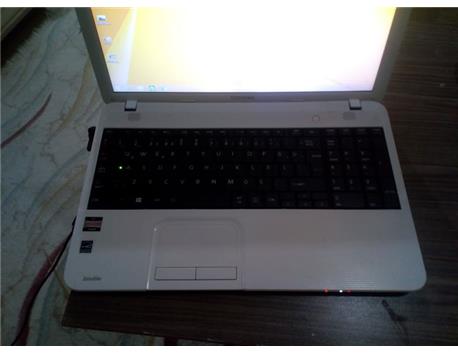 TOSHİBA AMD E1 15.6 İNC EKRAN 4GB RAM 1.5 GB EKRAN KART 500 GB HDD