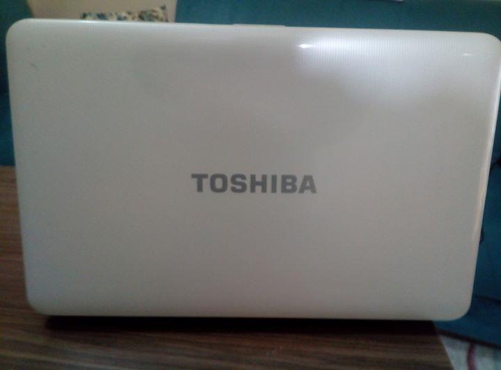 TOSHİBA AMD E1 15.6 İNC EKRAN 4GB RAM 1.5 GB EKRAN KART 500 GB HDD