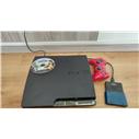 Ps3 2000 serisi(Kırık) + 1 tane dualshock 3 + 1 cd + harici hard disk 1Tb(İçinde 45-50 civarı oyun var)