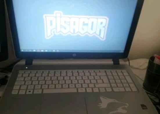 HP Pavilion 15