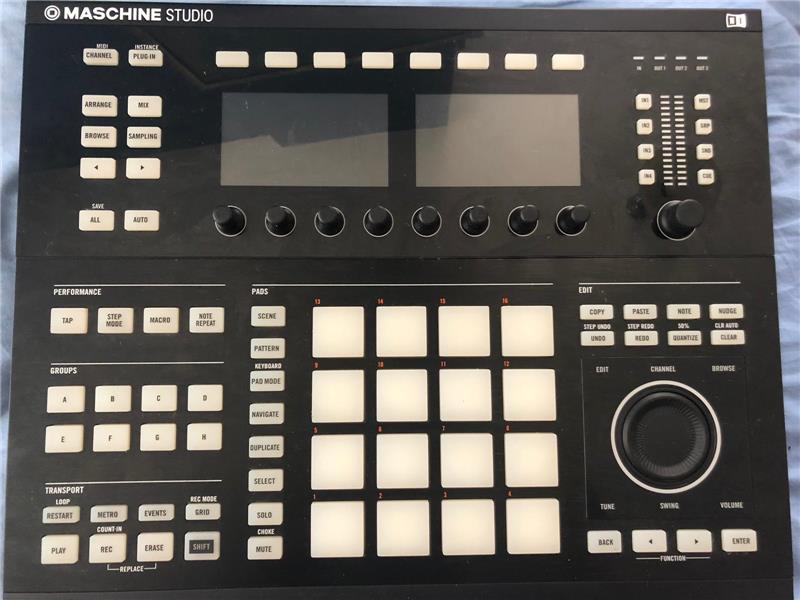 Maschine Studio Black